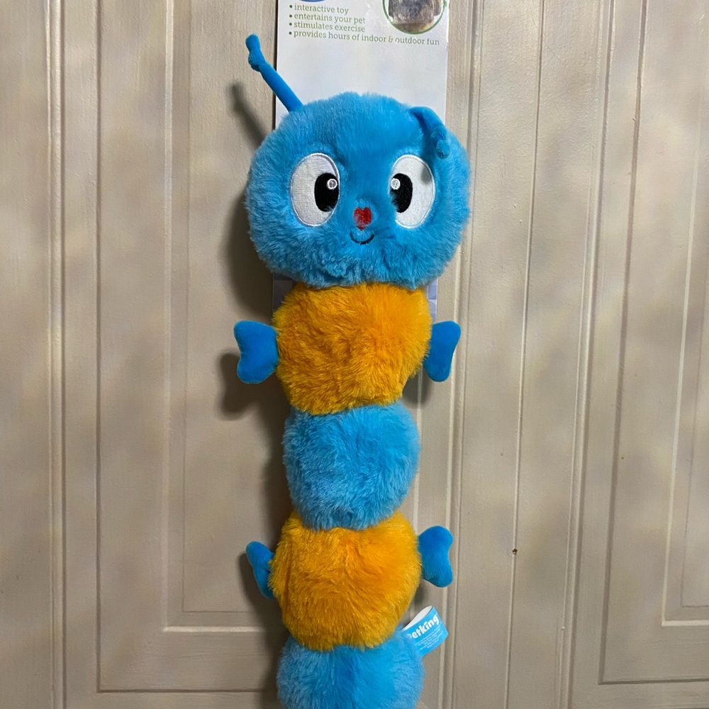 Brand New Petking Caterpillar Dog Toy Squeakers 20” Large Plush - Picture 2 of 4